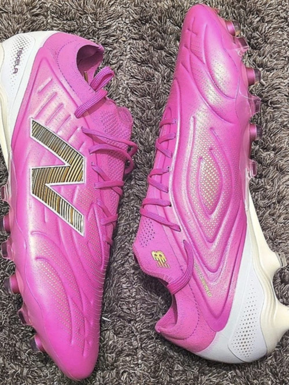 New Balance Tekela v4+ Pro FG Soccer Cleats Pink US 11.5 2E Like New